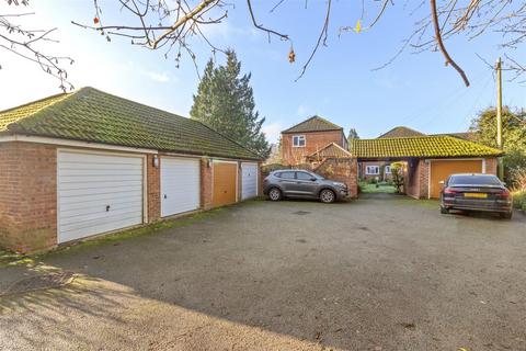 3 bedroom semi-detached house for sale, Bowden Lane, High Wycombe HP11