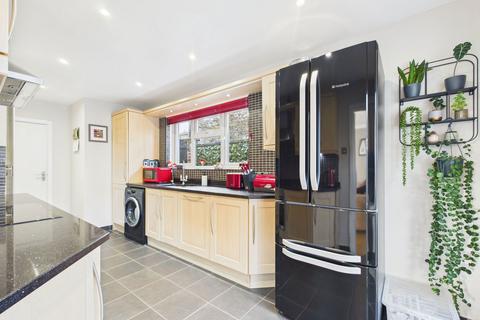 2 bedroom detached bungalow for sale, Hayling Rise, Worthing BN13