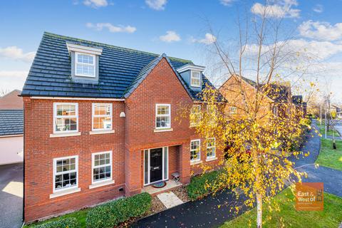 5 bedroom detached house for sale, St Leonards, Exeter
