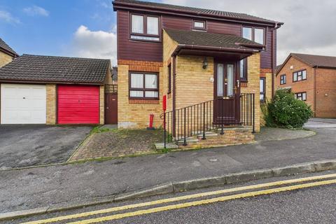 undefined, Hawkins Close, Chatham