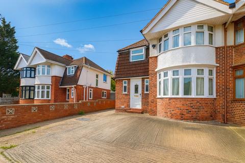 undefined, Chairborough Road, High Wycombe
