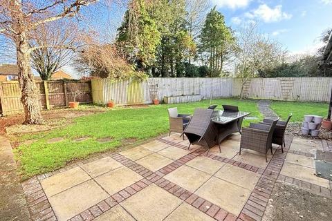 2 bedroom bungalow for sale, Ashtree Road, Frome