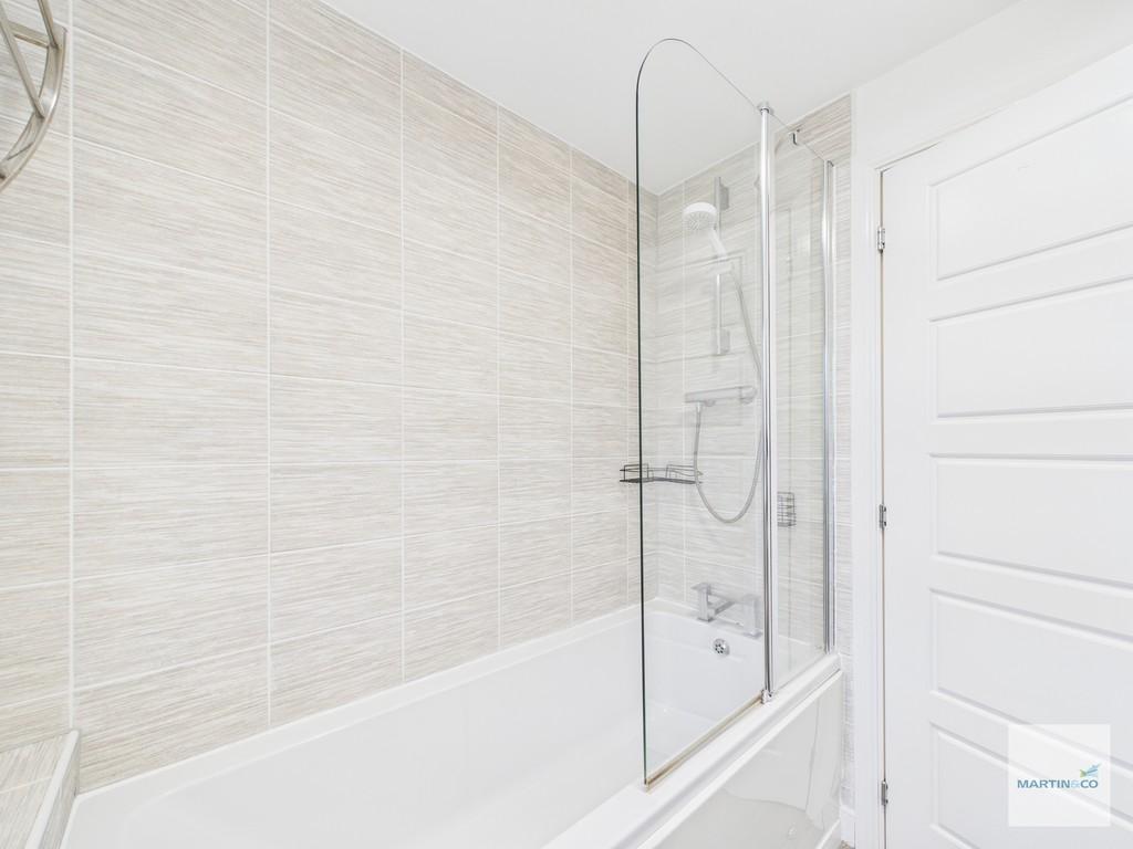 Cam03394 g0 pr0412 still008