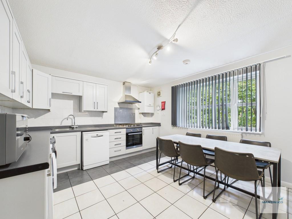 Cam03394 g0 pr0355 still001