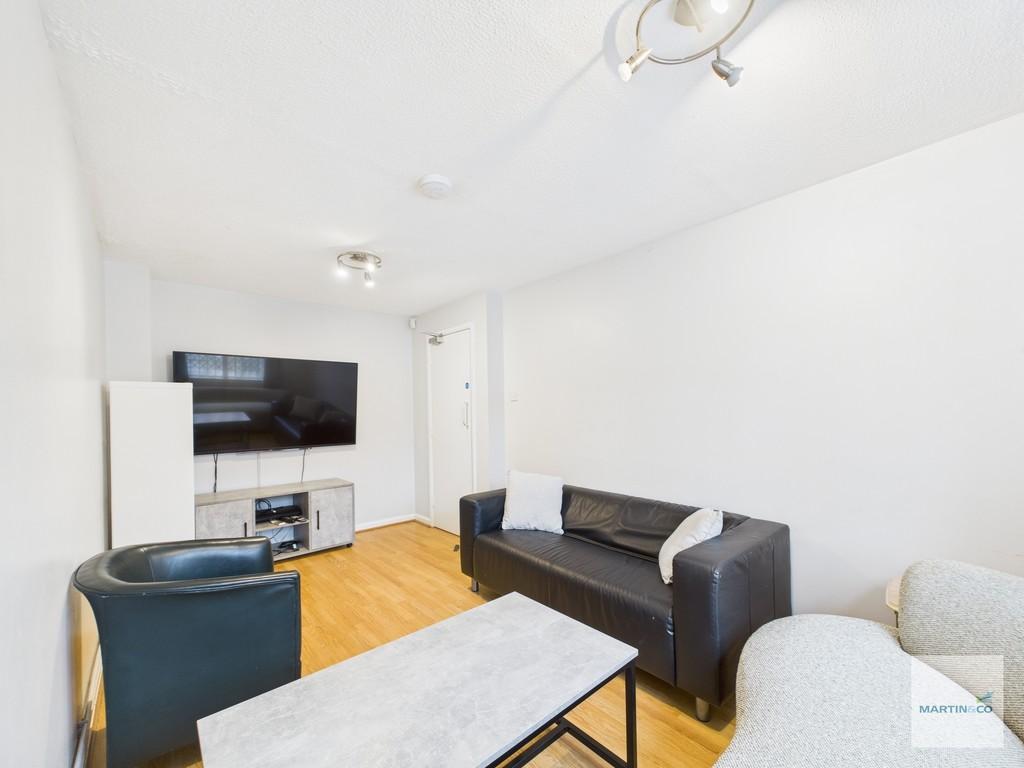 Cam03394 g0 pr0355 still005