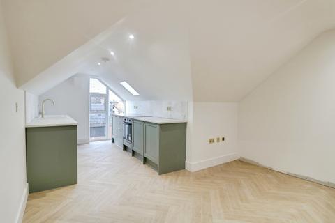 undefined, Elmsleigh Drive, Leigh-on-Sea, SS9