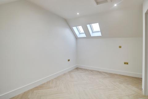 undefined, Elmsleigh Drive, Leigh-on-Sea, SS9