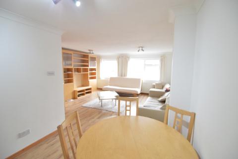 undefined, Rochford Gardens, Slough