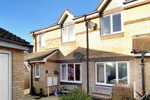 Larkspur Close, Littlehampton BN17