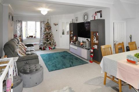 undefined, Larkspur Close, Littlehampton BN17
