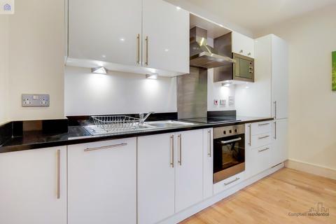 1 bedroom apartment to rent, LANTERNS WAY, LONDON E14