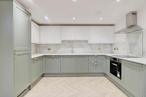 undefined, Elmsleigh Drive, Leigh-on-Sea, SS9