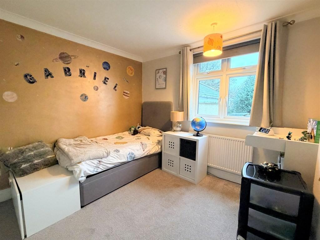 Bedroom3 2