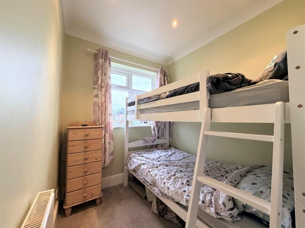 Bedroom4