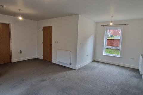 3 bedroom semi-detached house to rent, Tithebarn Way, Exeter