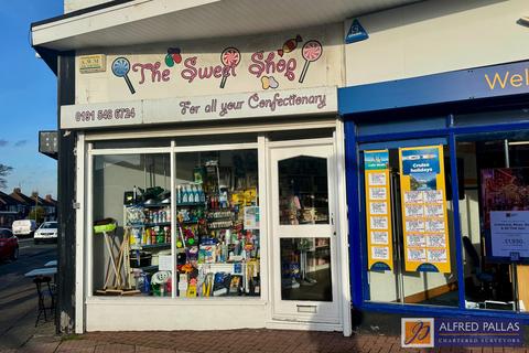 Retail property (high street) to rent - Sea Road, Sunderland