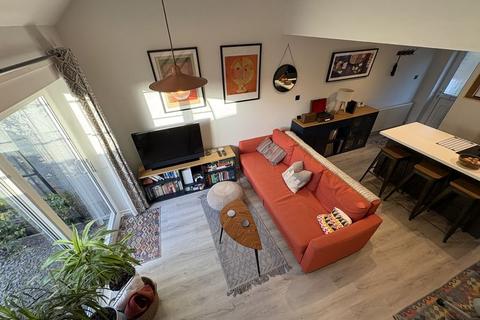 undefined, Broadfields, Oxford