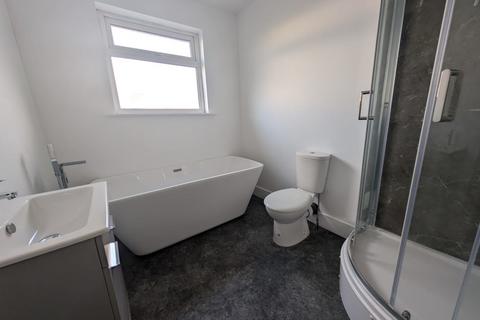 3 bedroom semi-detached house for sale, Mile Oak Road, Portslade