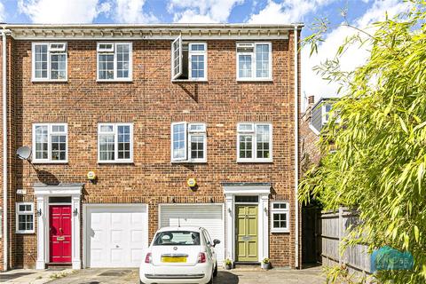 undefined, Ashburnham Close, London, N2