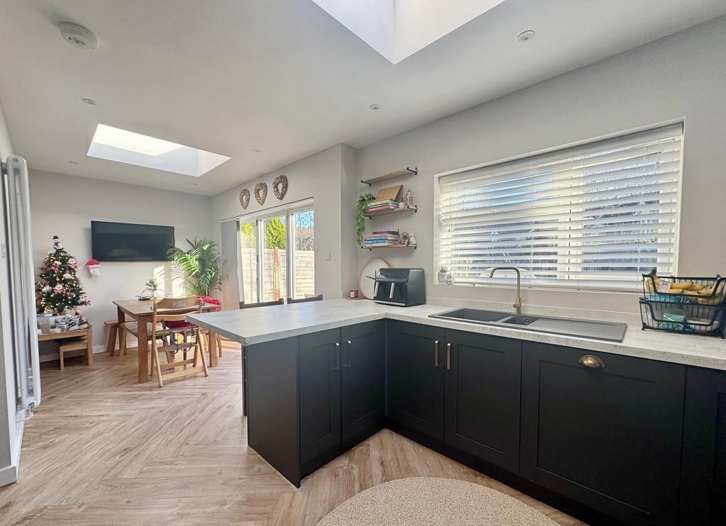 Extended Kitchen Breakfast Room