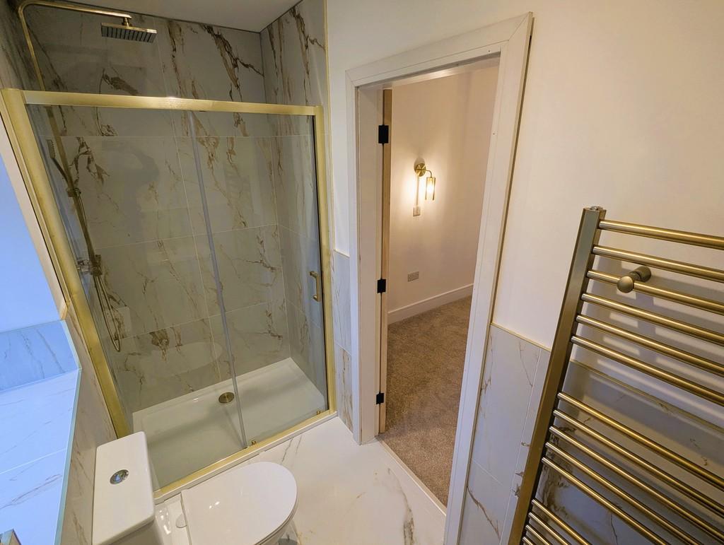 Pxl 20251112 100047945