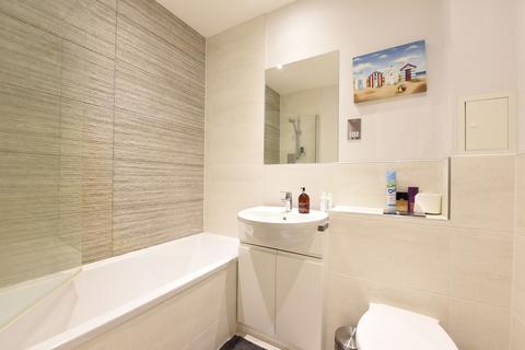 undefined, Bracknell, Berkshire