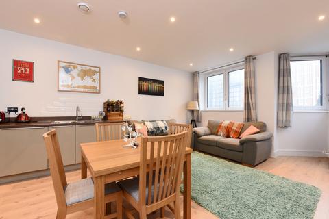 undefined, Bracknell, Berkshire