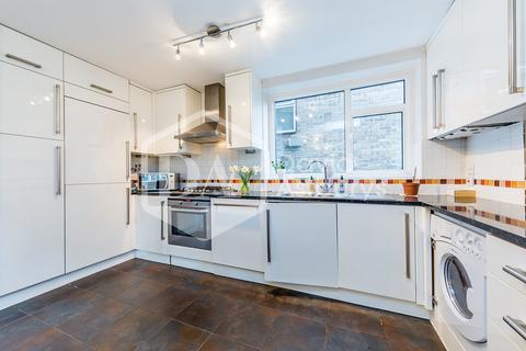 undefined, Shepherds Hill, Highgate, London