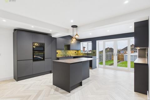 3 bedroom semi-detached house for sale, Lechlade Road, Birmingham B43