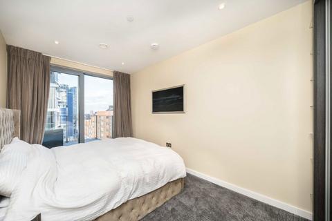 2 bedroom flat to rent, York Road, London SW11