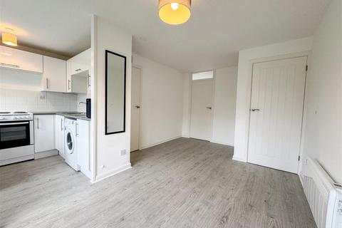 undefined, Brookside Close, Milton Keynes MK19