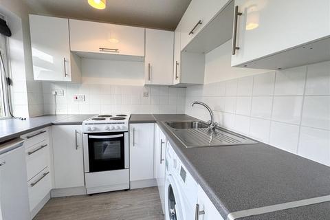 undefined, Brookside Close, Milton Keynes MK19