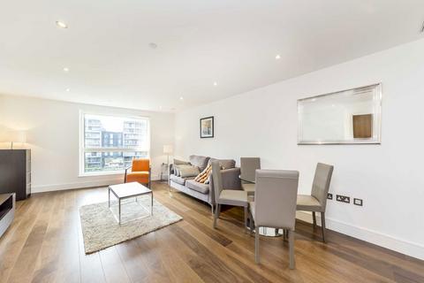 undefined, Lincoln Plaza, London E14