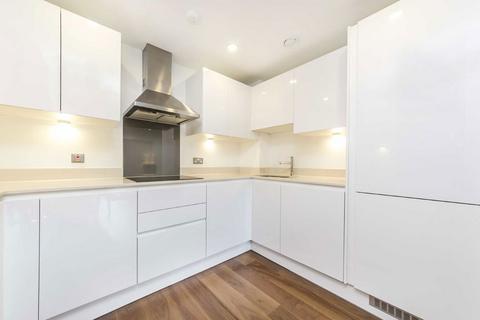 undefined, Lincoln Plaza, London E14