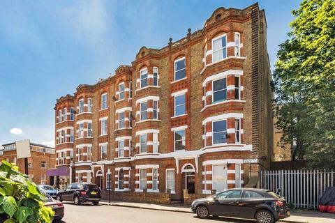 undefined, Munster Road, London SW6