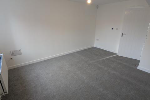 3 bedroom terraced house to rent, Woodlark Road, Coventry, CV6
