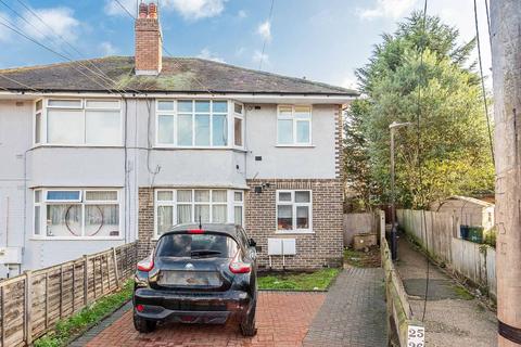 2 bedroom maisonette for sale, Methuen Close, Edgware, HA8