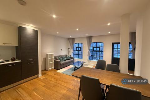 1 bedroom flat to rent, Queens Row, London, SE17