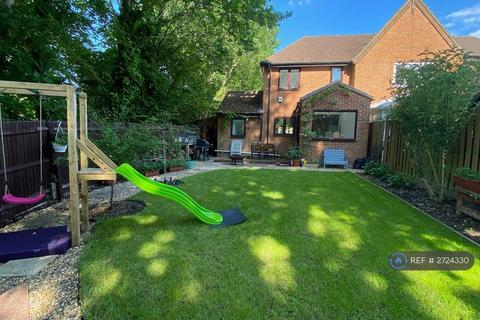 undefined, Kerry Close, Fleet, GU51