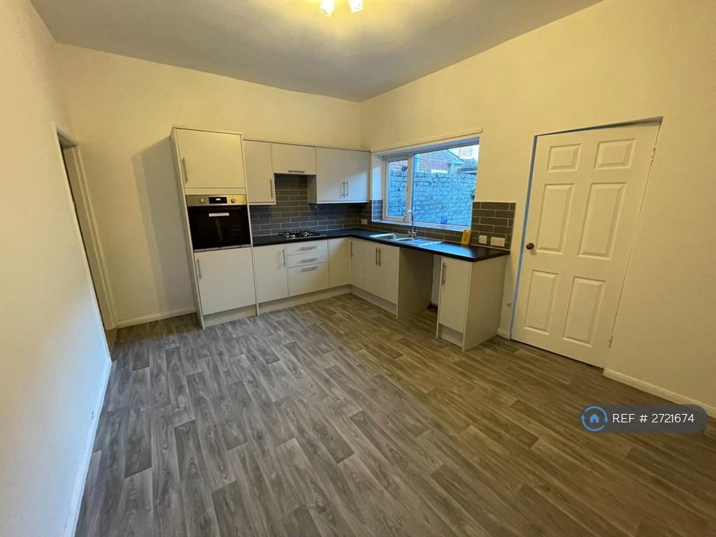 Kitchen / Dining Room.
