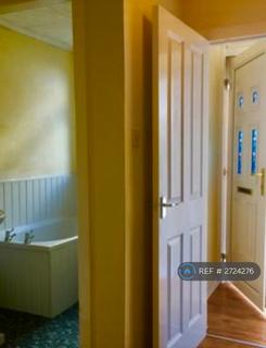 undefined, Melford Avenue, Shotts, ML7