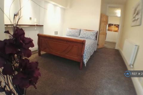2 bedroom flat to rent, Atlantic Road, Weston-Super-Mare, BS23