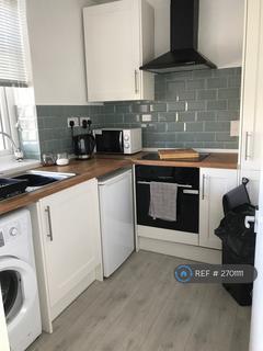 2 bedroom flat to rent, Bridge Street, Burnley, BB11