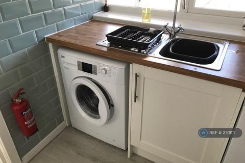 2 bedroom flat to rent, Bridge Street, Burnley, BB11