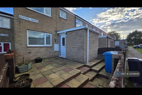 undefined, Kestrel Avenue, Bransholme, Hull, HU7