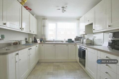 undefined, Kestrel Avenue, Bransholme, Hull, HU7