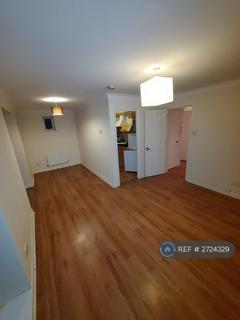 2 bedroom flat to rent, West Lodge, London, E16