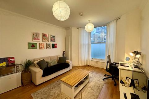 1 bedroom apartment to rent, Hanley Road, London, N4