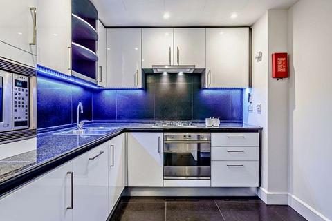 2 bedroom flat to rent, London E14