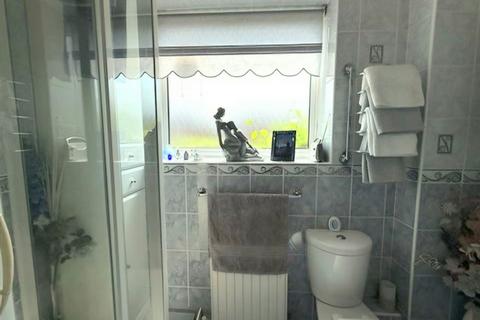 undefined, Eastern Avenue, Ilford, Essex, IG2